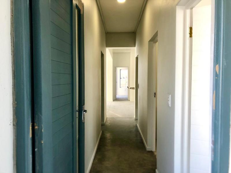 3 Bedroom Property for Sale in Sandbaai Western Cape